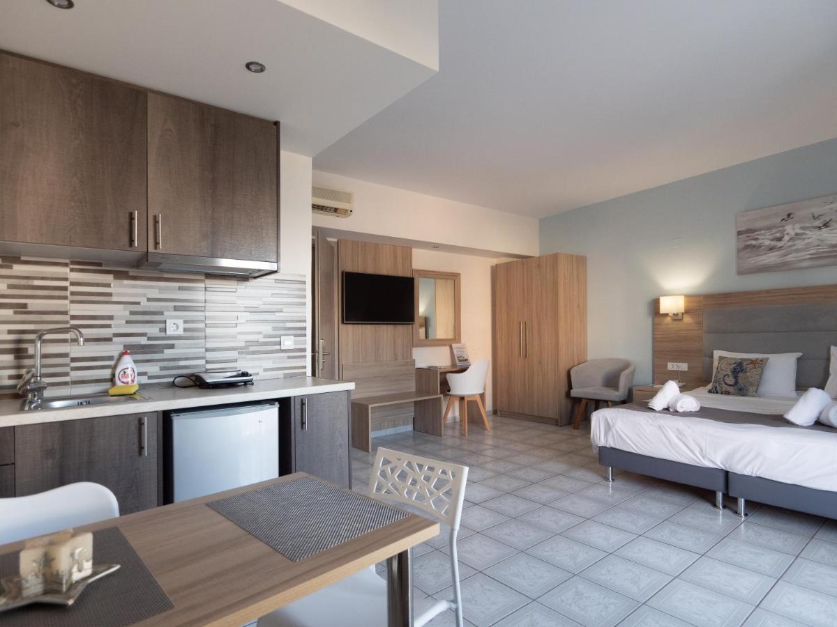 Aristo Apts 헐소니소스 외부 사진