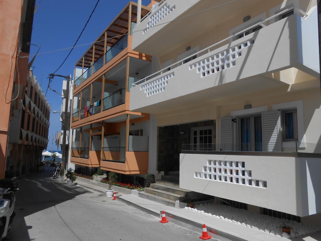 Aristo Apts 헐소니소스 외부 사진