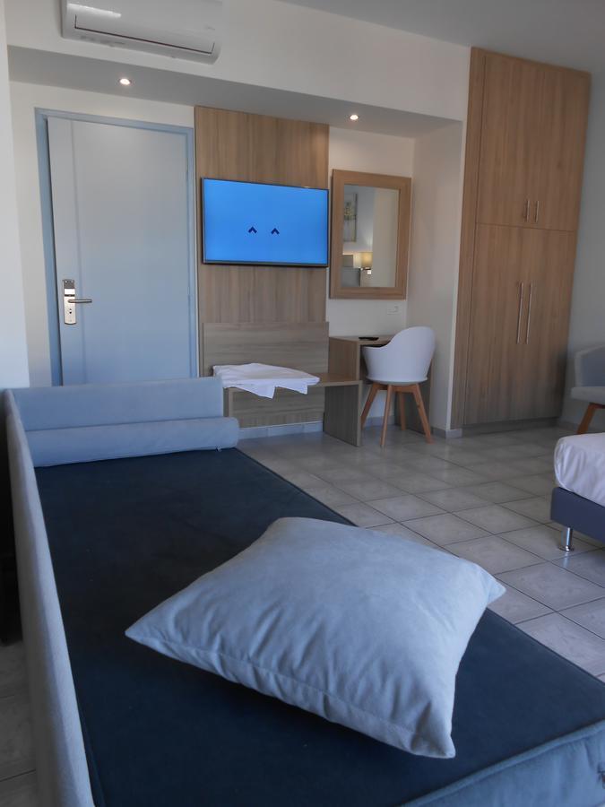 Aristo Apts 헐소니소스 외부 사진